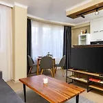 Apartment Chic 1bd Near Kapana By Flat Manager *