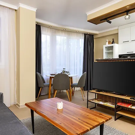 Апартаменты Chic 1bd Near Kapana By Flat Manager *